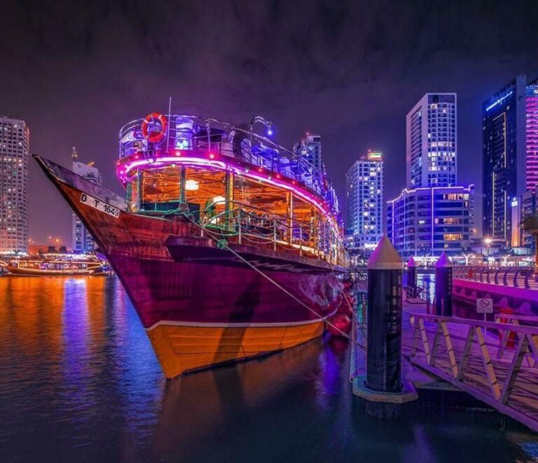 Dhow Cruise In Marina, Dubai