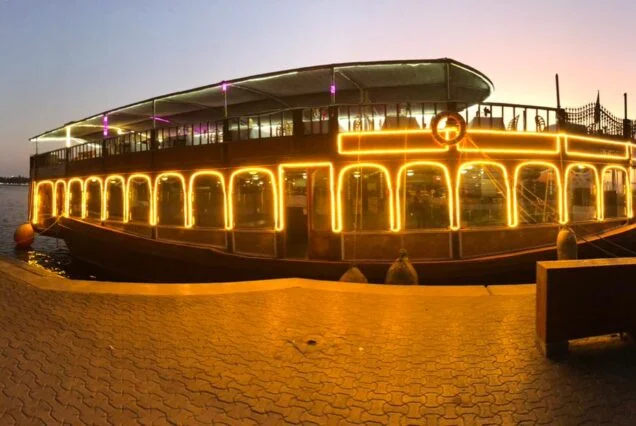 canal cruise dubai